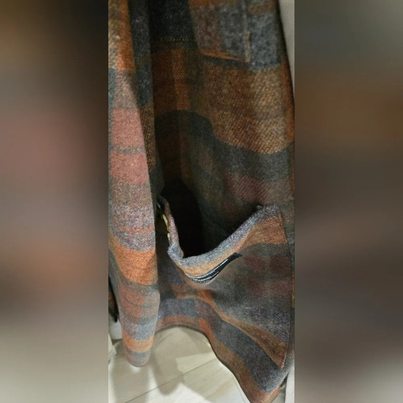 Jos A Bank mens trench coat - Picture 7 of 13